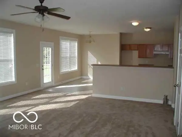 8111 Little Circle RD, Noblesville, IN 46060
