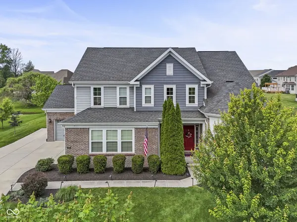 1091 Margate DR, Greenwood, IN 46143