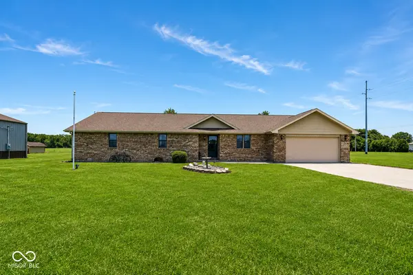 8989 W 1400 N, Elwood, IN 46036