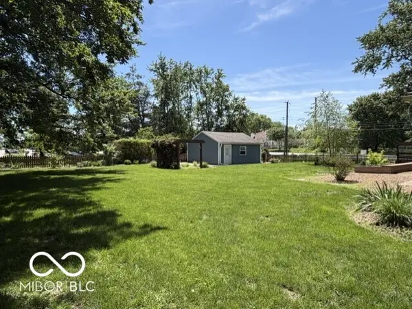 12602 Markay DR, Fishers, IN 46038