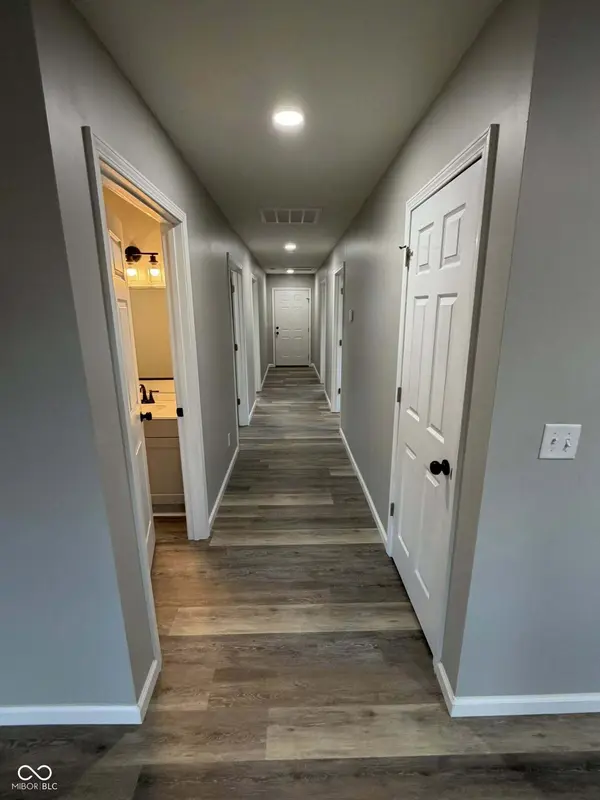 3268 Stoningham WAY, North Vernon, IN 47265