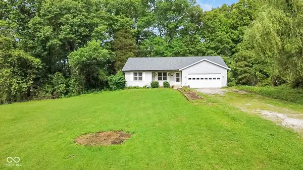 4950 Gene LN, Nashville, IN 47448