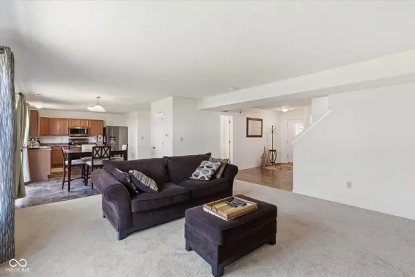 3114 Bent Timber DR, Indianapolis, IN 46268