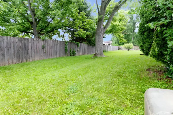 7433 Pullman CT, Indianapolis, IN 46256