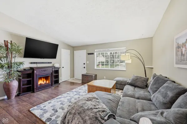 8016 Bryan DR, Indianapolis, IN 46227