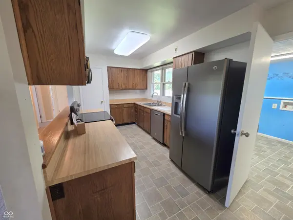 26098 State Road 46 W, Batesville, IN 47006