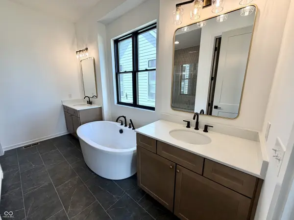 17308 Newton Main ST, Westfield, IN 46074