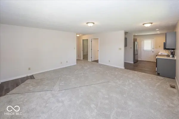 406 Mount ST, Greenfield, IN 46140