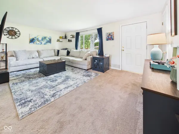 262 E 600 N, Alexandria, IN 46001