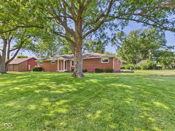 262 E 600 N, Alexandria, IN 46001