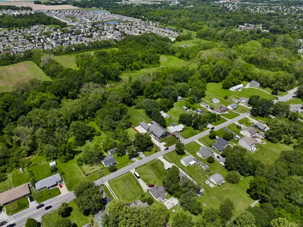 1346 S Morgantown RD, Greenwood, IN 46143