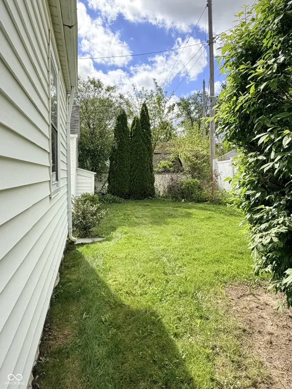 1601 N Highlands BLVD, Fort Wayne, IN 46808