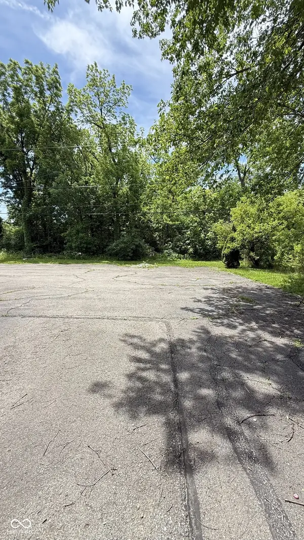 3611 E 34th ST, Indianapolis, IN 46218
