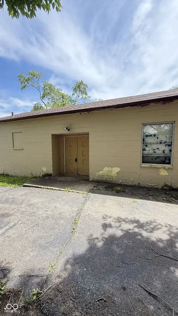 3611 E 34th ST, Indianapolis, IN 46218