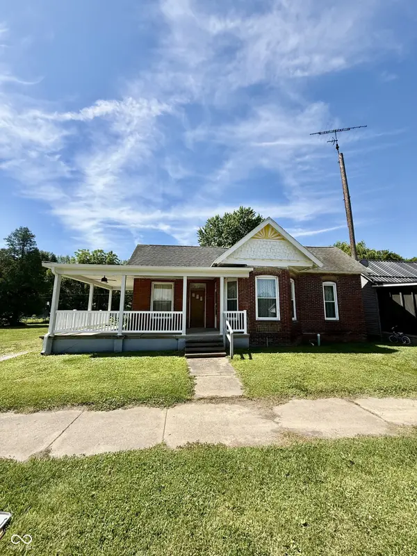 313 Curtis, Cayuga, IN 47928