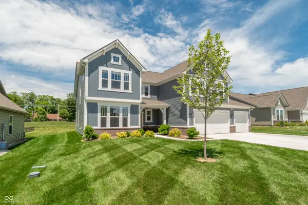 1054 E Valley Oak CT, Mooresville, IN 46158