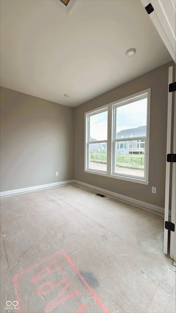 11865 Sage Creek BND, Fishers, IN 46040