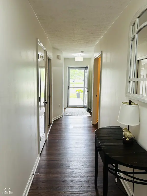 1721 Senior CT, Shelbyville, IN 46176