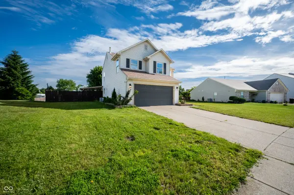 10194 Buell DR, Avon, IN 46123