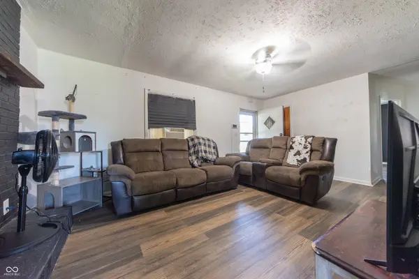 443 Cleveland ST, Columbus, IN 47201