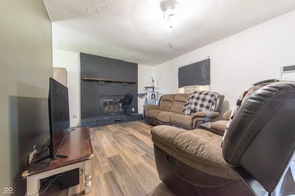 443 Cleveland ST, Columbus, IN 47201
