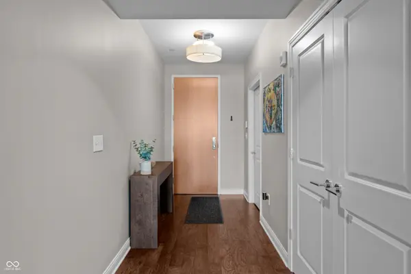 333 Massachusetts AVE #503, Indianapolis, IN 46204