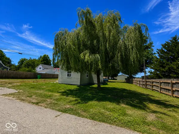 102 N Prairie ST, New Richmond, IN 47967