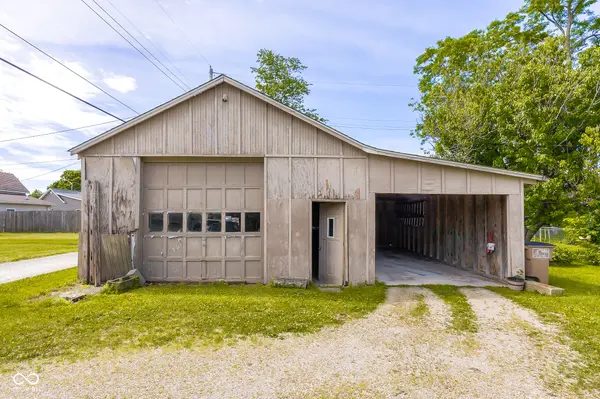 2411 Ohio AVE, Columbus, IN 47201