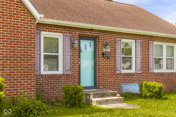 2411 Ohio AVE, Columbus, IN 47201
