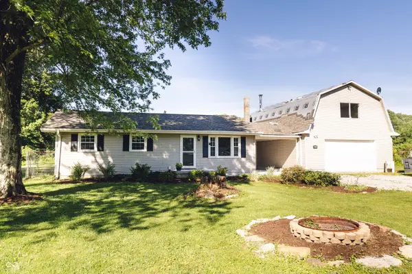5880 Mason CT, Martinsville, IN 46151