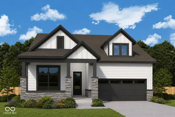 8842 Earhart LN, Zionsville, IN 46077