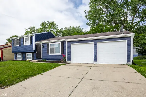 612 Woodlark DR, Indianapolis, IN 46229