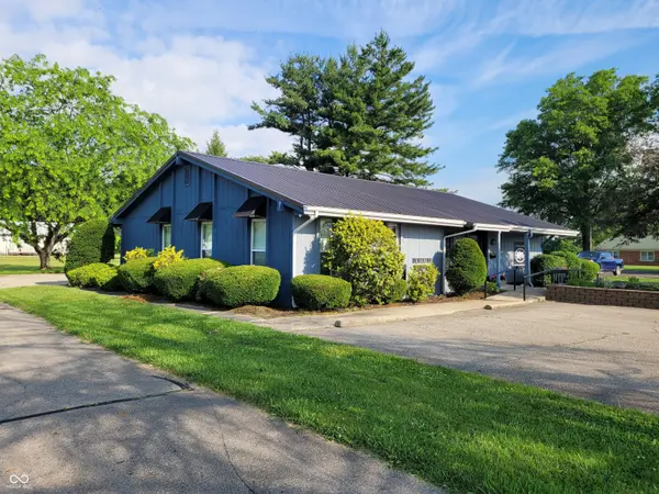 610 E 11th ST, Rushville, IN 46173