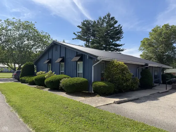 610 E 11th ST, Rushville, IN 46173