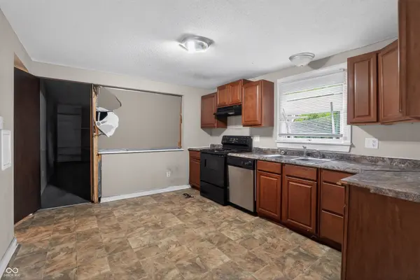 10335 Sheffield CT, Indianapolis, IN 46229