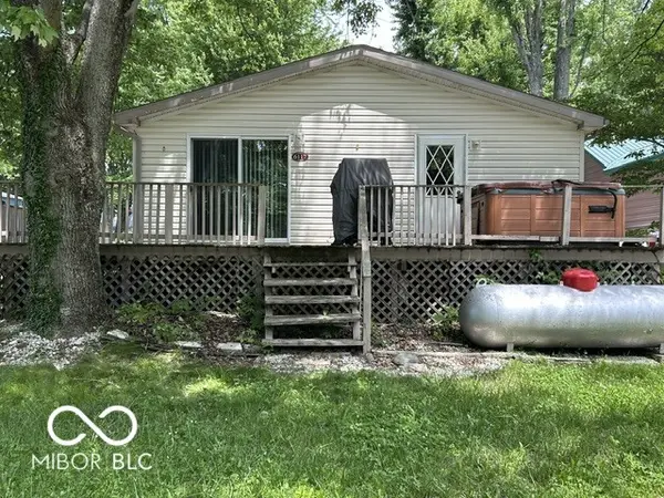 6117 Van Bibber Lake Estates, Greencastle, IN 46135