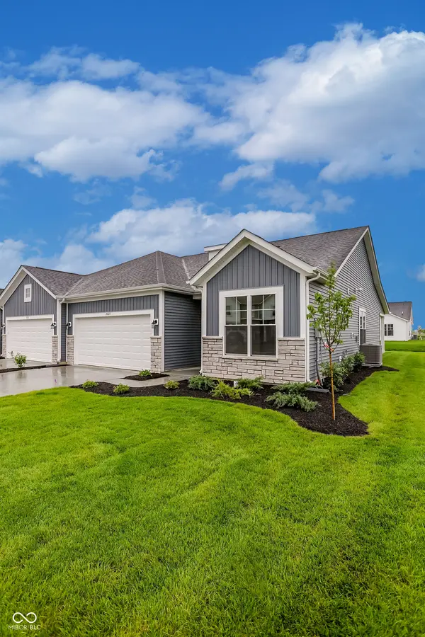 2027 Foothill DR, Greenfield, IN 46140