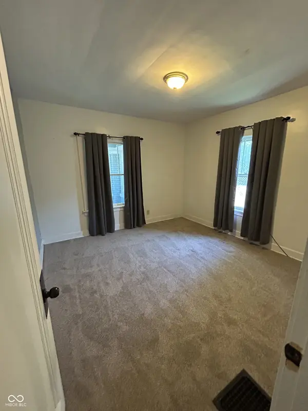 1903 Central AVE, Columbus, IN 47201