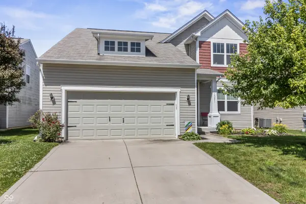 15271 Tiki TRL, Noblesville, IN 46060