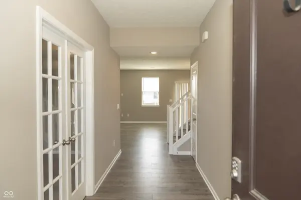 160 Thorpe DR, Whiteland, IN 46184
