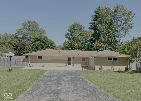 9940 W Sunset LN, Elwood, IN 46036