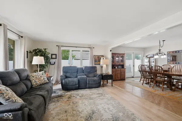 9940 W Sunset LN, Elwood, IN 46036