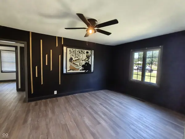 1942 N Emerson, Indianapolis, IN 46218