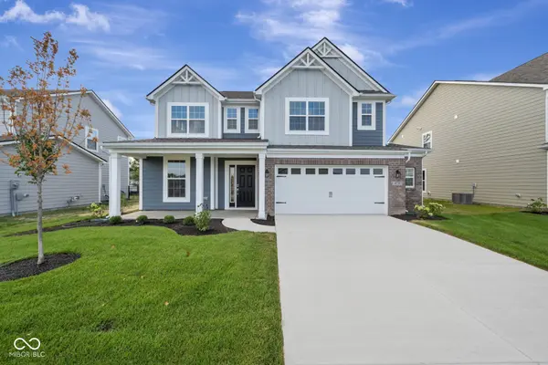 4238 Hayden Valley DR, Bargersville, IN 46106