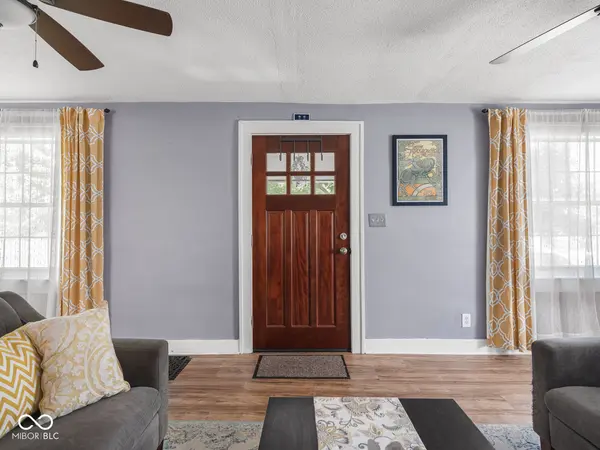5827 Dewey AVE, Indianapolis, IN 46219