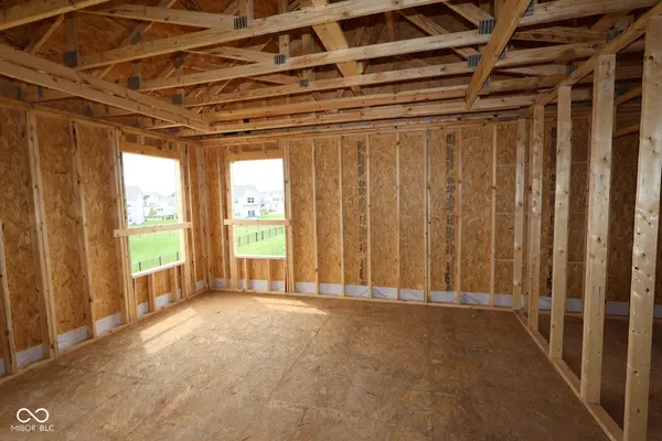 12543 Cattle Ridge DR, Noblesville, IN 46060