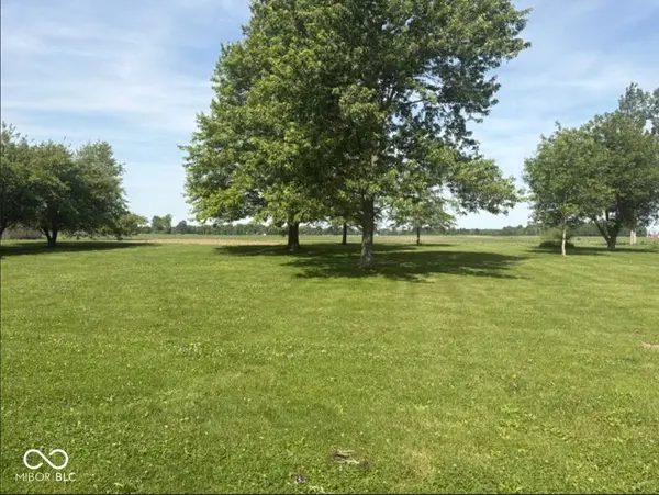 22006 Oak Ridge, Sheridan, IN 46069