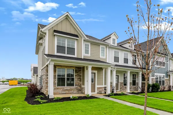 2726 Smith RD, Plainfield, IN 46168