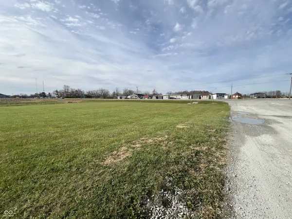 5422 N SR 9, Anderson, IN 46012