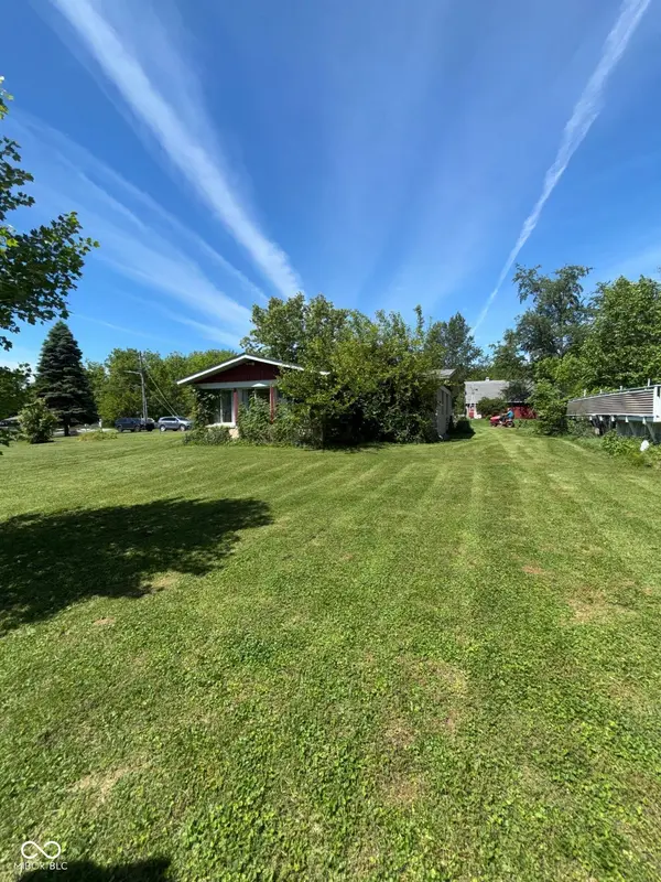 2908 Taxus ST, Anderson, IN 46011